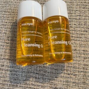 2 Ma:Nyo pure cleansing oil